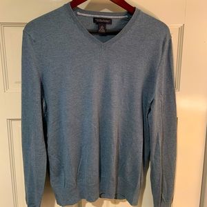 Banana Republic Men’s Silk Cotton Cashmere Vee Sweater
